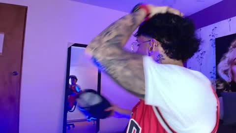 AUSTIN  online show from March 9, 3:32 am