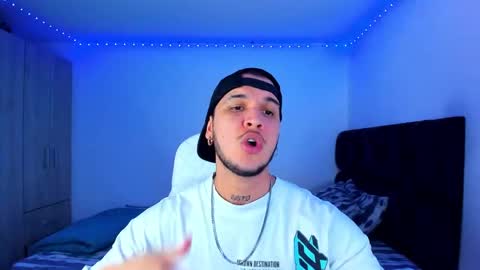 A online show from December 16, 12:48 am