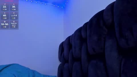 A online show from February 6, 6:08 am