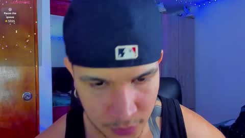 A online show from September 19, 11:38 pm