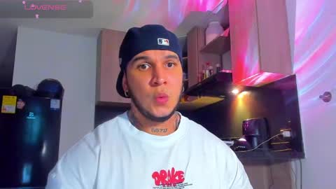 A online show from April 21, 1:18 am