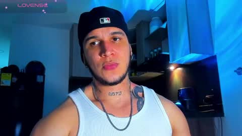 A online show from April 22, 11:28 pm