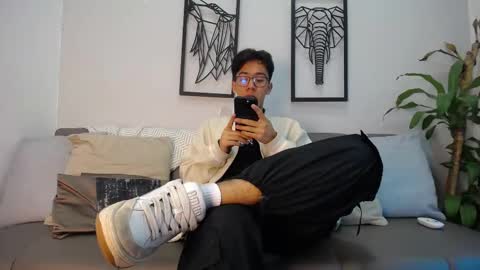 austinreeds online show from November 10, 11:53 am