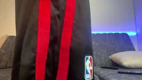 Snapshot of austintorres_ chatting on April 27, 12:08 am AustinTorres online show from April 27, 12:08 am