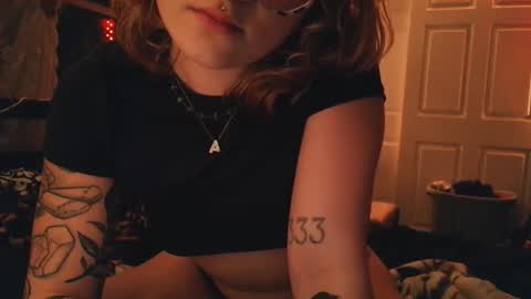 Autie 3 online show from February 11, 4:06 am