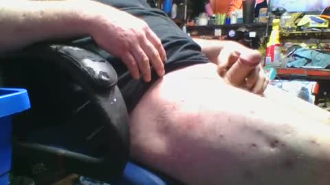 Pluke online show from April 13, 3:23 am