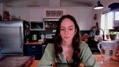 Autumn Knightly online show from March 5, 8:32 pm