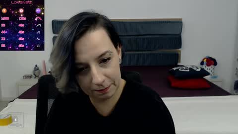 Snapshot of autumnopal chatting on December 15, 11:31 pm AutumnOpal online show from December 15, 11:31 pm