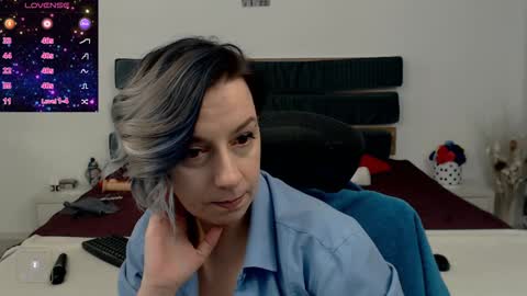 Snapshot of autumnopal chatting on January 11, 12:44 am AutumnOpal online show from January 11, 12:44 am