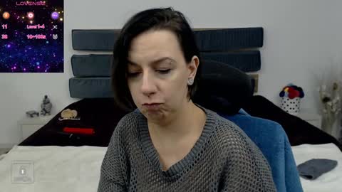 Snapshot of autumnopal chatting on February 2, 1:55 am AutumnOpal online show from February 2, 1:55 am