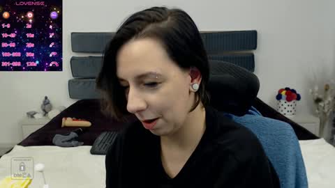 Snapshot of autumnopal chatting on February 8, 2:36 am AutumnOpal online show from February 8, 2:36 am