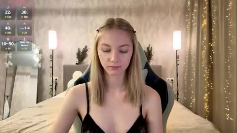 Annie online show from January 9, 3:15 pm