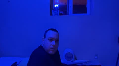 Snapshot of auz1812 chatting on November 29, 11:35 am Auz online show from November 29, 11:35 am