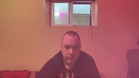 Snapshot of auz1812 chatting on April 11, 2:38 am Auz online show from April 11, 2:38 am