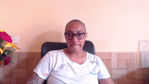 Snapshot of ava_f0xy chatting on July 10, 3:58 pm Ava Jordana online show from July 10, 3:58 pm
