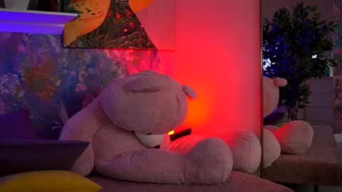 Ava online show from May 26, 8:49 pm