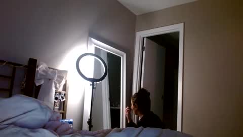 Snapshot of avaashley chatting on January 7, 5:54 am Ava Ashley online show from January 7, 5:54 am