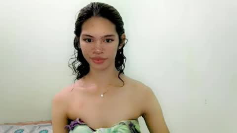 Snapshot of avacadaxcx chatting on September 12, 9:53 am avacadaxcx online show from September 12, 9:53 am