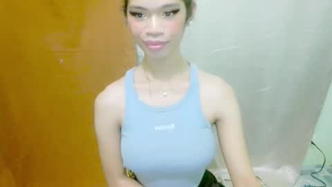 Snapshot of avacadaxcx chatting on October 14, 1:34 pm avacadaxcx online show from October 14, 1:34 pm