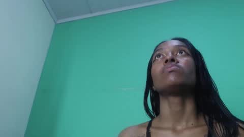 Snapshot of avalericherrycm101 chatting on October 28, 3:54 am avalericherrycm101 online show from October 28, 3:54 am