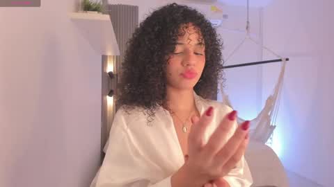 Avalon online show from April 7, 7:47 pm