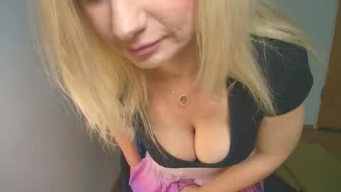 Eira online show from May 21, 2:24 pm