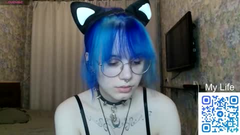 avaobierne online show from March 20, 6:24 pm