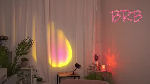  Ava  online show from March 4, 2:45 pm