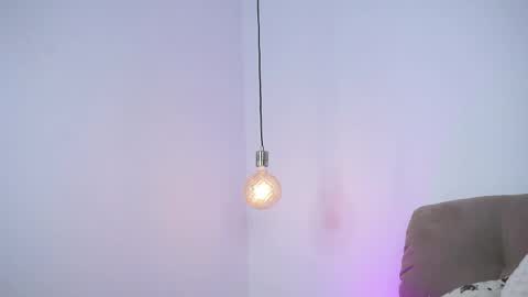 Carina online show from April 23, 5:48 pm