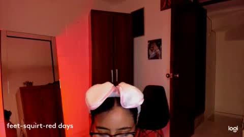 Snapshot of ave_fenix69 chatting on June 8, 2:01 am Valery -- online show from June 8, 2:01 am