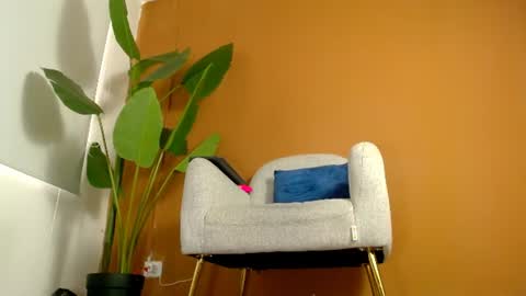 Hi im aqua is nice with me online show from July 28, 7:50 pm