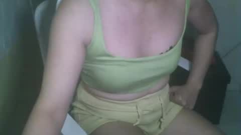 Rhian online show from February 14, 10:49 am