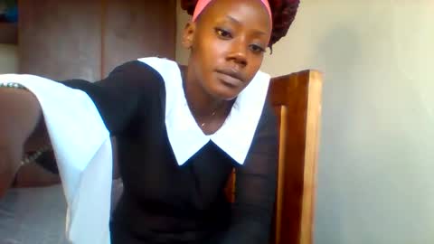 Snapshot of averygoodbadgirl chatting on May 18, 10:10 am averygoodbadgirl online show from May 18, 10:10 am