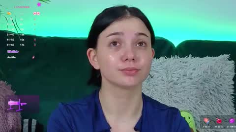 AveryWillow online show from October 6, 8:01 am