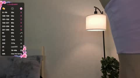 Lucy online show from March 1, 6:15 am