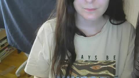 avialenne online show from May 18, 12:22 pm
