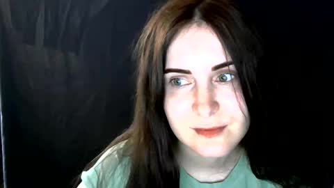 avialenne online show from May 28, 1:52 pm