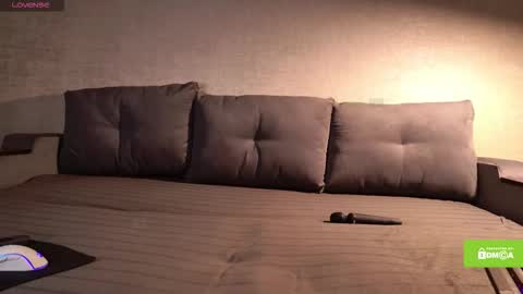 avr0ria online show from November 21, 3:27 am