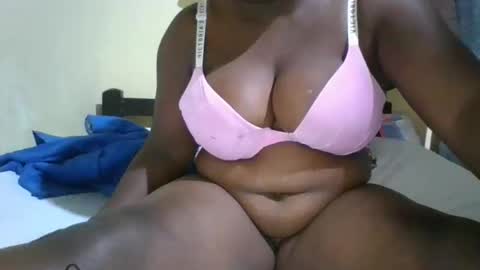 avril254 online show from November 30, 3:10 am