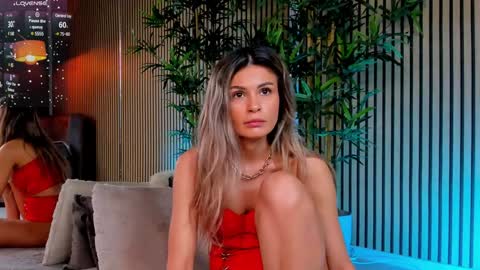 AVRILL CYRUX online show from January 22, 11:56 am