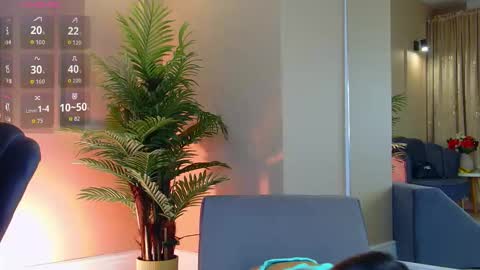 AVRILL CYRUX online show from September 18, 7:10 am