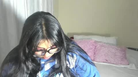 Snapshot of avrilrizox chatting on March 29, 8:14 am avrilrizox online show from March 29, 8:14 am