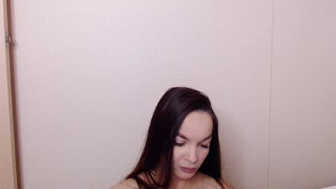 Avrora Inst online show from February 16, 7:49 pm