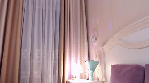 Avrora Inst online show from March 11, 2:54 am