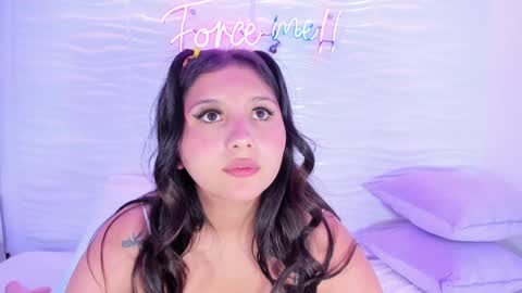 Avy  online show from January 25, 2:36 pm