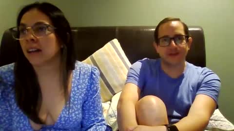 hell yeah online show from September 29, 4:28 am