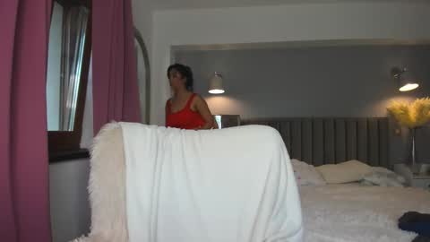 Jolie online show from September 13, 7:08 am