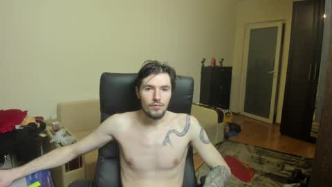 Justin online show from April 2, 8:50 pm