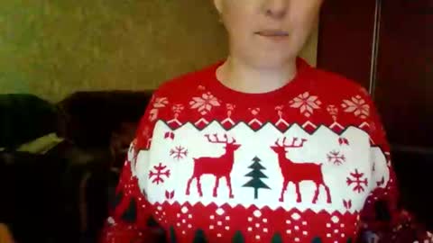 awesomeladyy online show from November 15, 7:43 pm