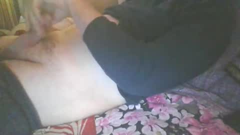 Snapshot of awgoncam chatting on February 12, 6:03 pm AWGoncam online show from February 12, 6:03 pm